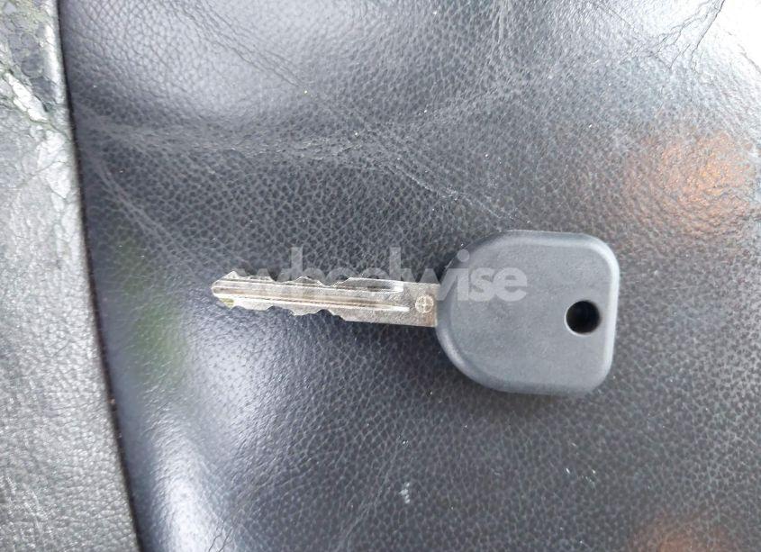 Photo 10 of 2011 Chevrolet Avalanche 1500 LT1 (VIN 3GNTKFE33BG187267)