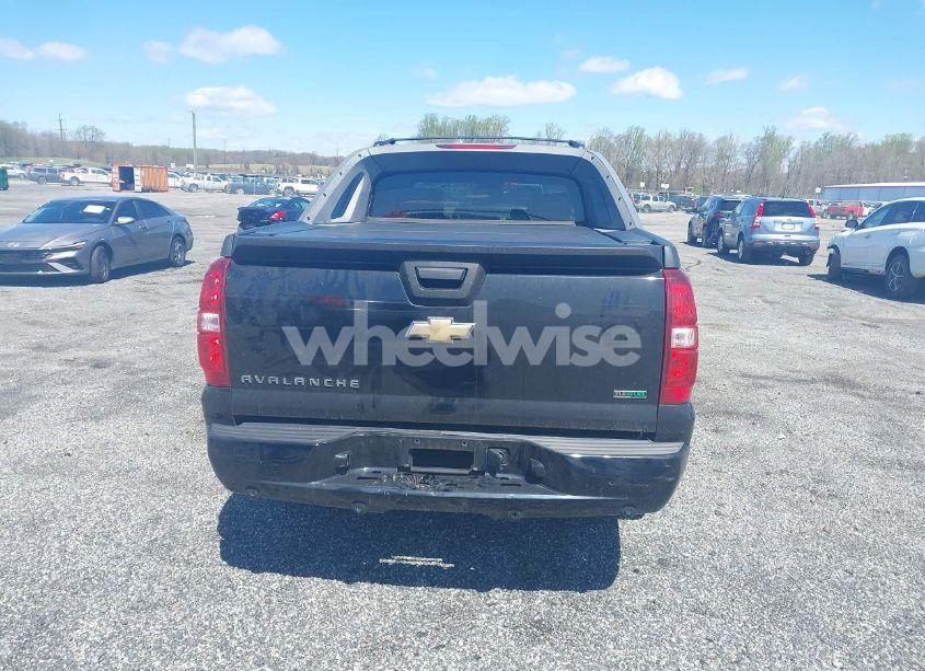 Photo 16 of 2011 Chevrolet Avalanche 1500 LT1 (VIN 3GNTKFE36BG278100)