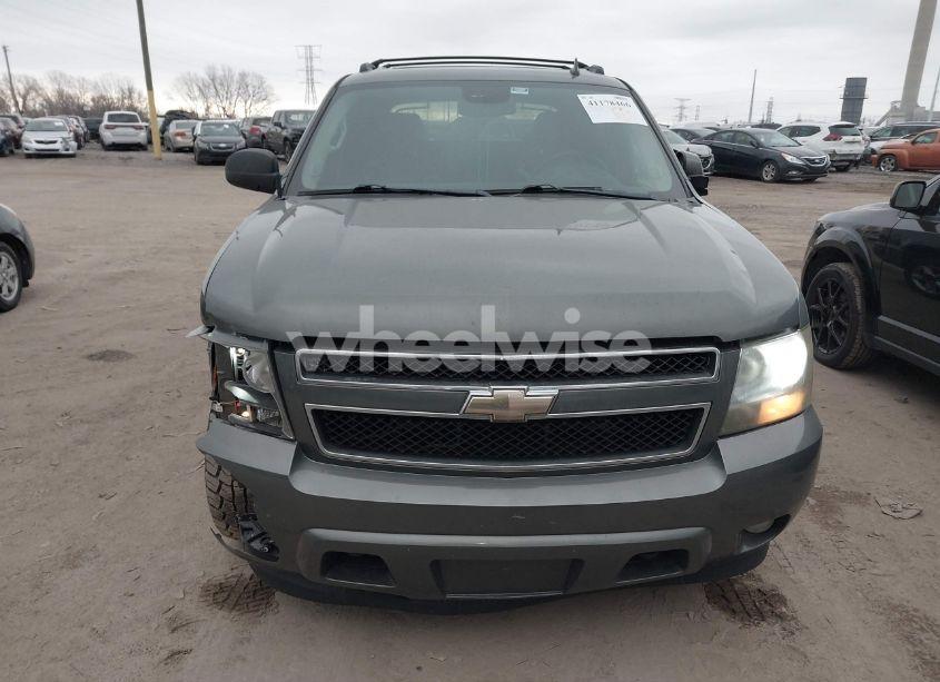 Photo 12 of 2011 Chevrolet Avalanche 1500 LT1 (VIN 3GNTKFE39BG108023)
