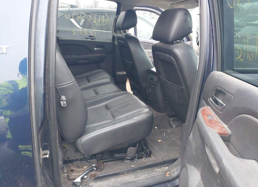 Photo 8 of 2012 Chevrolet Avalanche 1500 LT1 (VIN 3GNTKFE72CG257670)