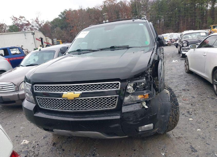 Photo 12 of 2013 Chevrolet Avalanche LT (VIN 3GNTKFE74DG150296)