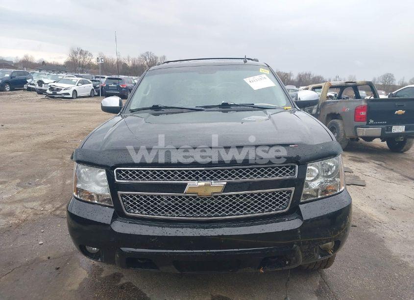 Photo 12 of 2011 Chevrolet Avalanche 1500 LTZ (VIN 3GNTKGE33BG111277)