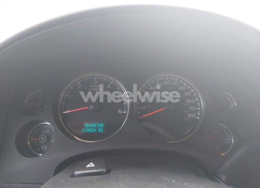 Photo 7 of 2011 Chevrolet Avalanche 1500 LTZ (VIN 3GNTKGE33BG111277)