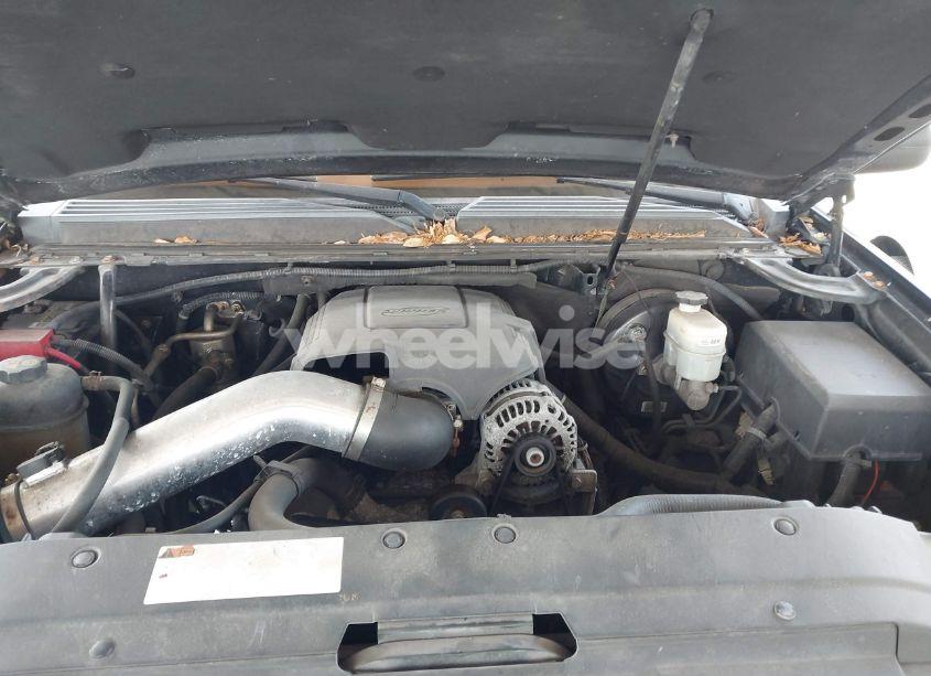 Photo 10 of 2012 Chevrolet Avalanche 1500 LTZ (VIN 3GNTKGE77CG188934)