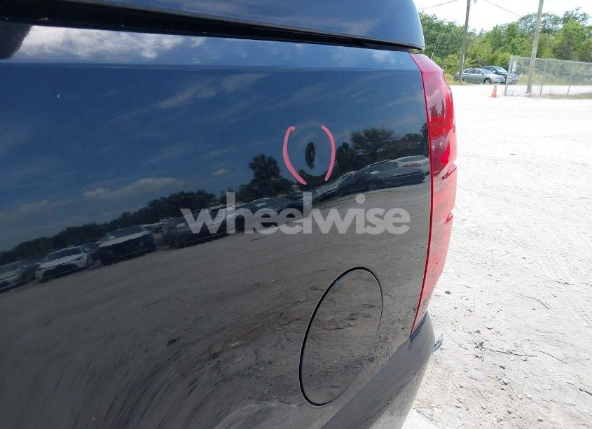 Photo 6 of 2012 Chevrolet Avalanche 1500 LTZ (VIN 3GNTKGE77CG188934)