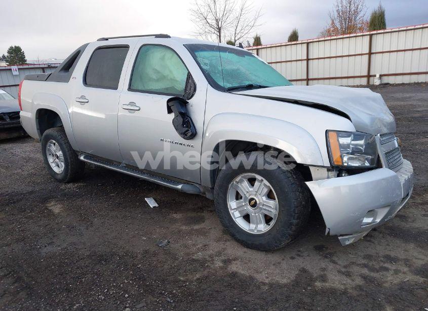 2010 Chevrolet Avalanche 1500 LT1 (VIN 3GNVKFE03AG298995) main photo