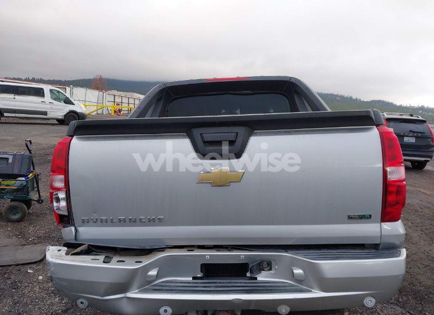 Photo 17 of 2010 Chevrolet Avalanche 1500 LT1 (VIN 3GNVKFE03AG298995)