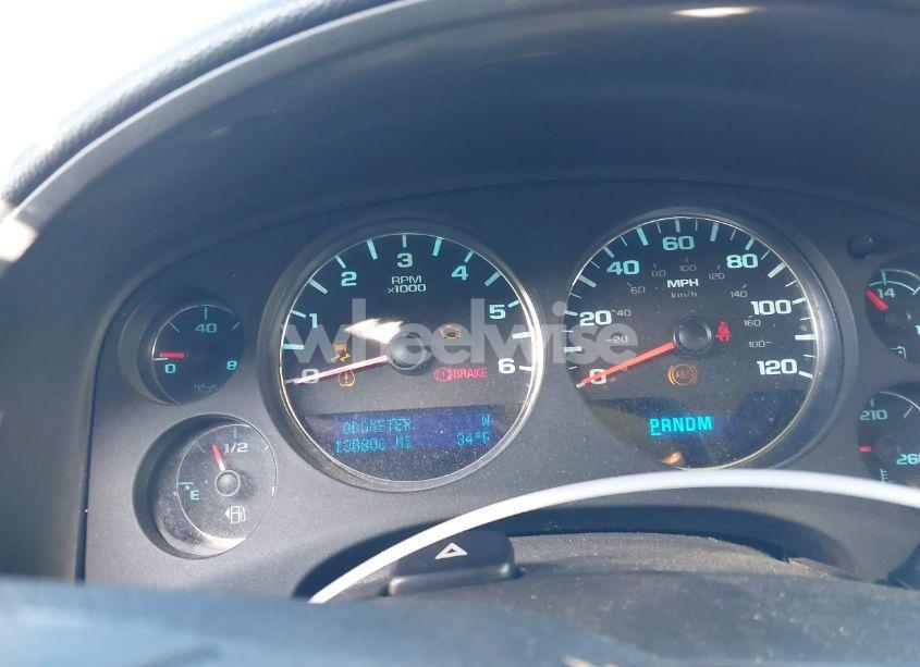 Photo 7 of 2010 Chevrolet Avalanche 1500 LT1 (VIN 3GNVKFE04AG254049)