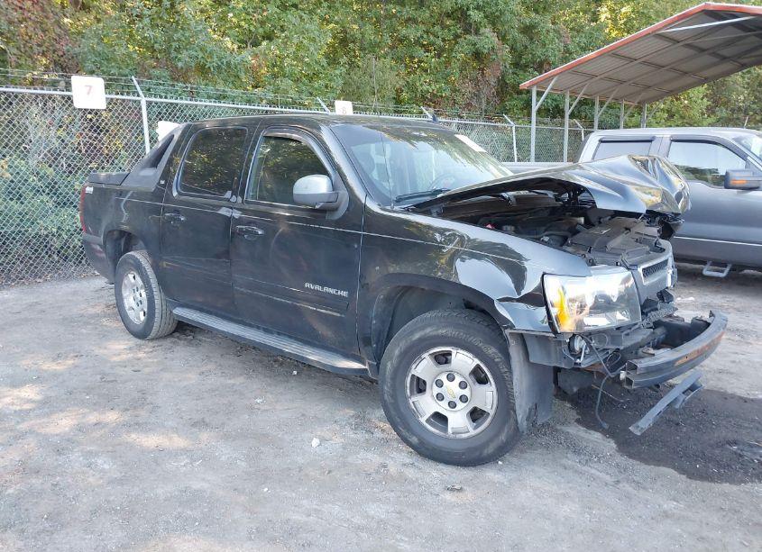 2010 Chevrolet Avalanche 1500 LT1 (VIN 3GNVKFE05AG223747) main photo