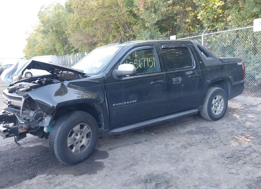 Photo 14 of 2010 Chevrolet Avalanche 1500 LT1 (VIN 3GNVKFE05AG223747)