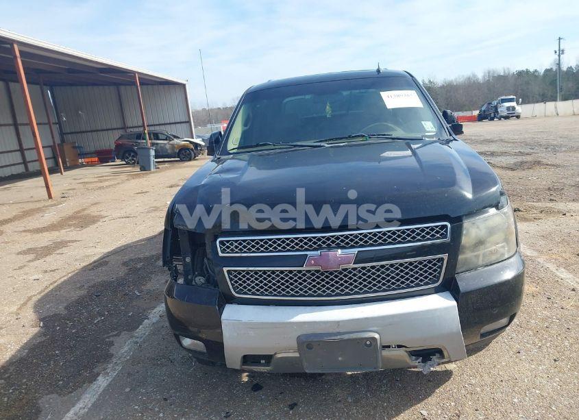 Photo 12 of 2010 Chevrolet Avalanche 1500 LT1 (VIN 3GNVKFE05AG296343)