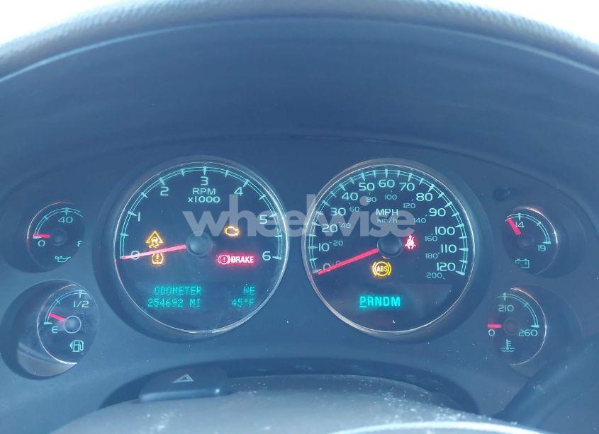 Photo 7 of 2010 Chevrolet Avalanche 1500 LT1 (VIN 3GNVKFE05AG296343)