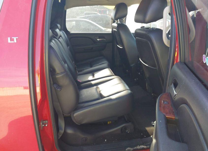 Photo 8 of 2010 Chevrolet Avalanche 1500 LT1 (VIN 3GNVKFE06AG123754)