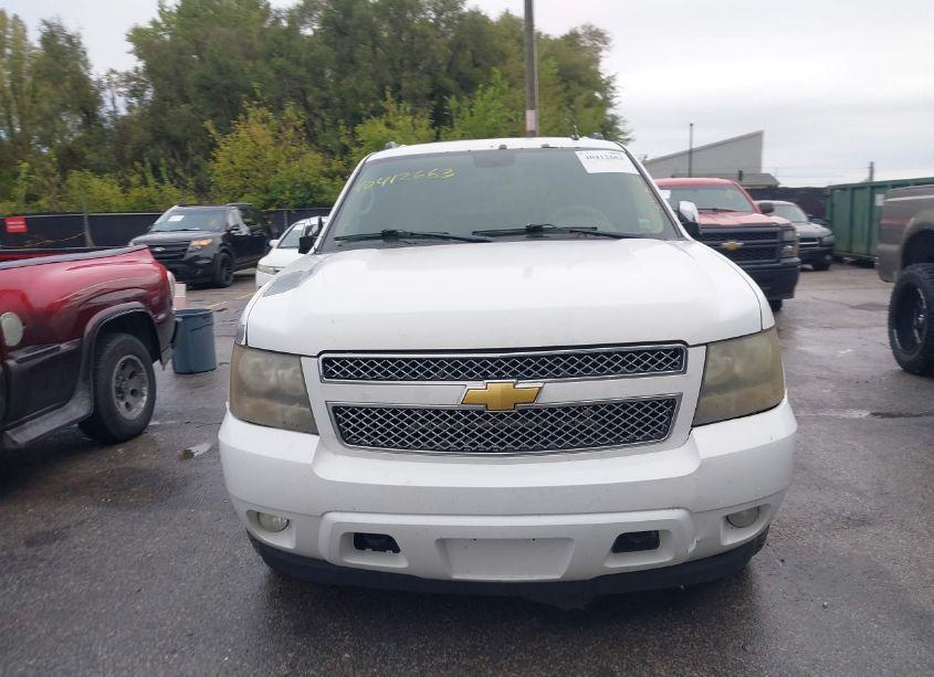 Photo 12 of 2010 Chevrolet Avalanche 1500 LTZ (VIN 3GNVKGE04AG189421)
