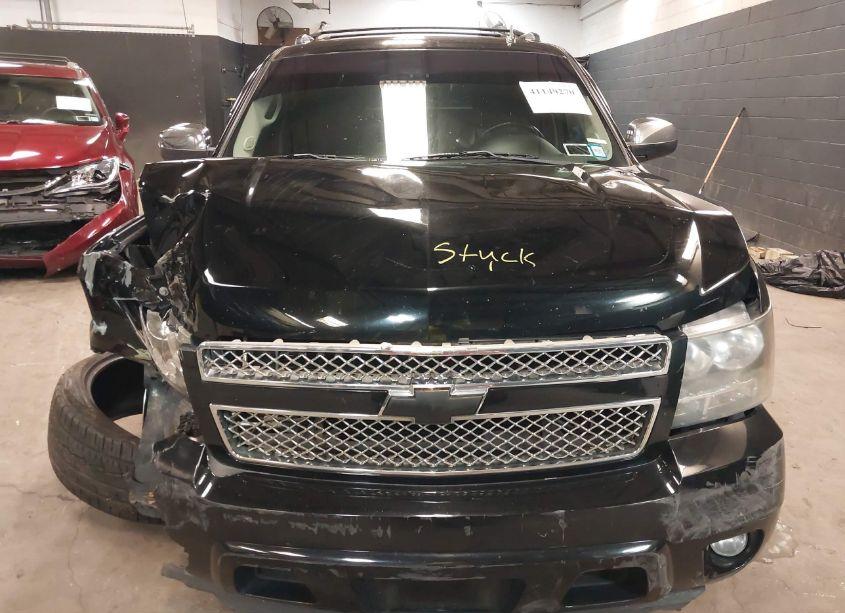 Photo 12 of 2010 Chevrolet Avalanche 1500 LTZ (VIN 3GNVKGE04AG240402)