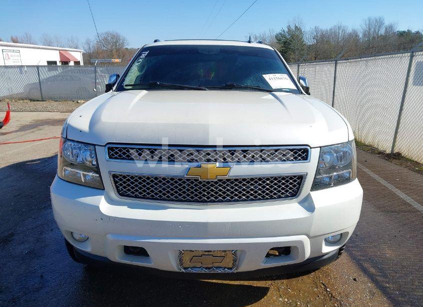 Photo 12 of 2010 Chevrolet Avalanche 1500 LTZ (VIN 3GNVKGE08AG272477)