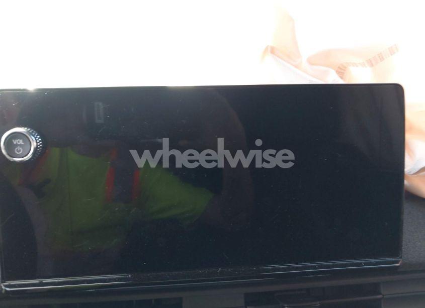 Photo 18 of 2024 Honda Prologue EX (VIN 3GPKHVRJ0RS527793)