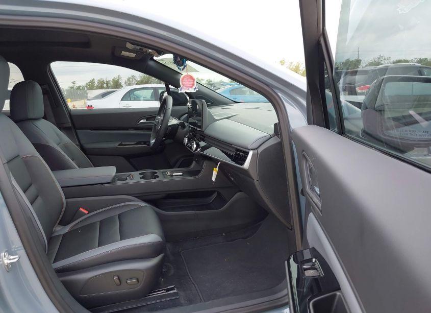 Photo 5 of 2024 Honda Prologue TOURING (VIN 3GPKHWRM8RS515889)