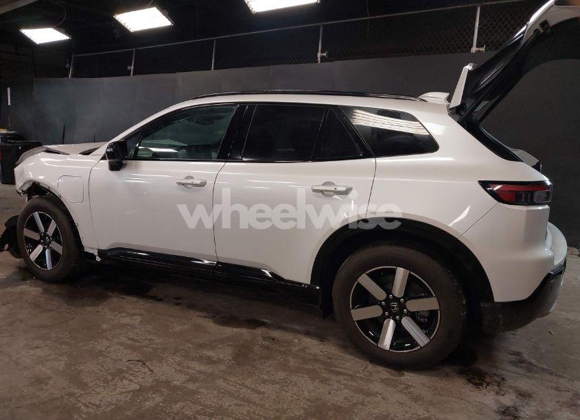 Photo 3 of 2024 Honda Prologue TOURING (VIN 3GPKHXRJ4RS538680)