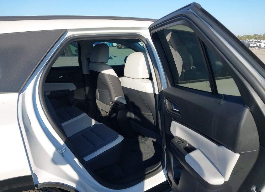 Photo 8 of 2024 Honda Prologue TOURING (VIN 3GPKHXRJ8RS518769)