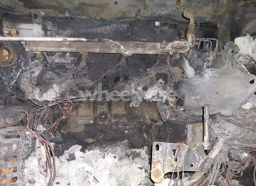 Photo 10 of 2008 Saturn Vue XE (VIN 3GSCL33P28S677896)