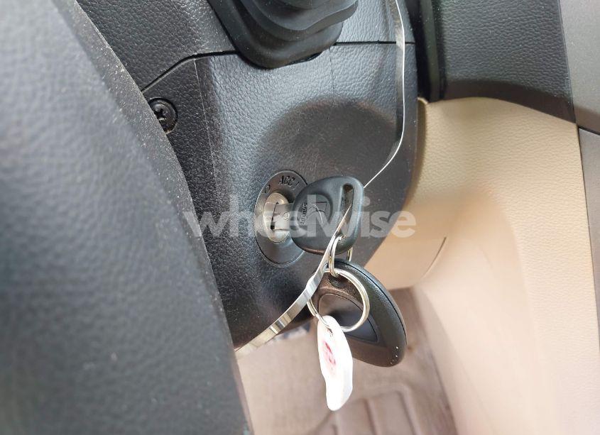 Photo 11 of 2008 Saturn Vue XE (VIN 3GSCL33P48S703382)