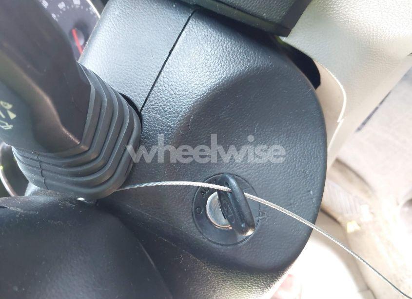 Photo 11 of 2009 Saturn Vue 4-CYL XE (VIN 3GSCL33P99S529634)