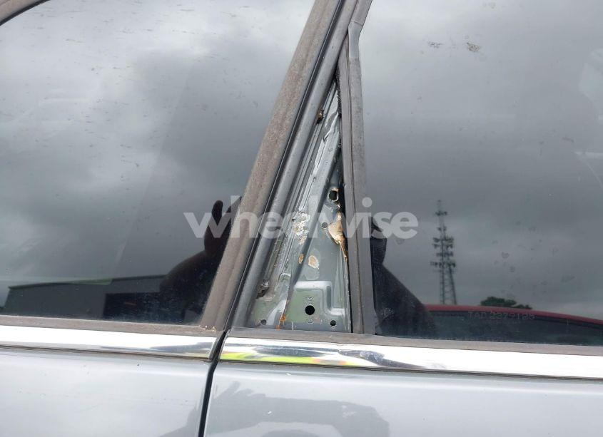 Photo 13 of 2008 Saturn Vue XE (VIN 3GSCL33PX8S725905)