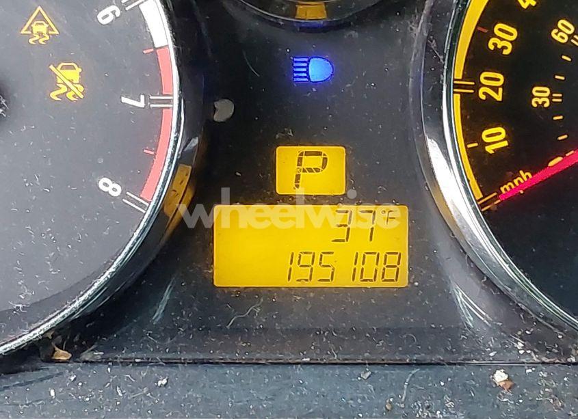 Photo 15 of 2008 Saturn Vue V6 XE (VIN 3GSDL43N38S562216)