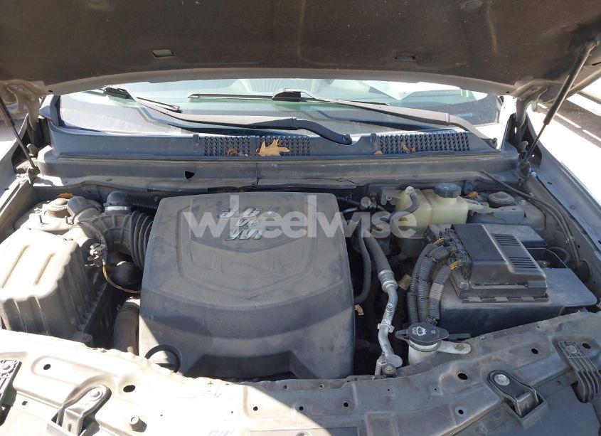 Photo 10 of 2008 Saturn Vue XR (VIN 3GSDL63738S698018)