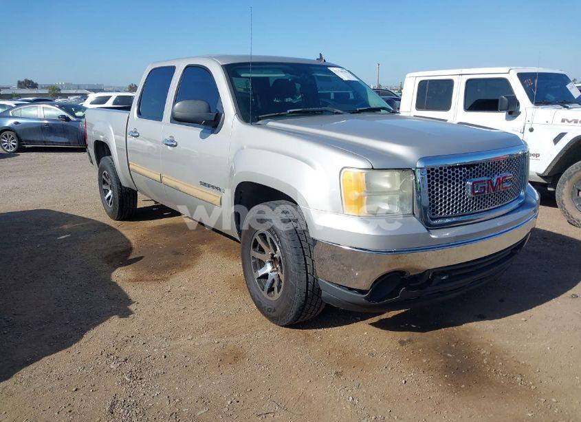 2007 Gmc Sierra 1500 SLE1 (VIN 3GTEC13C47G522872) main photo