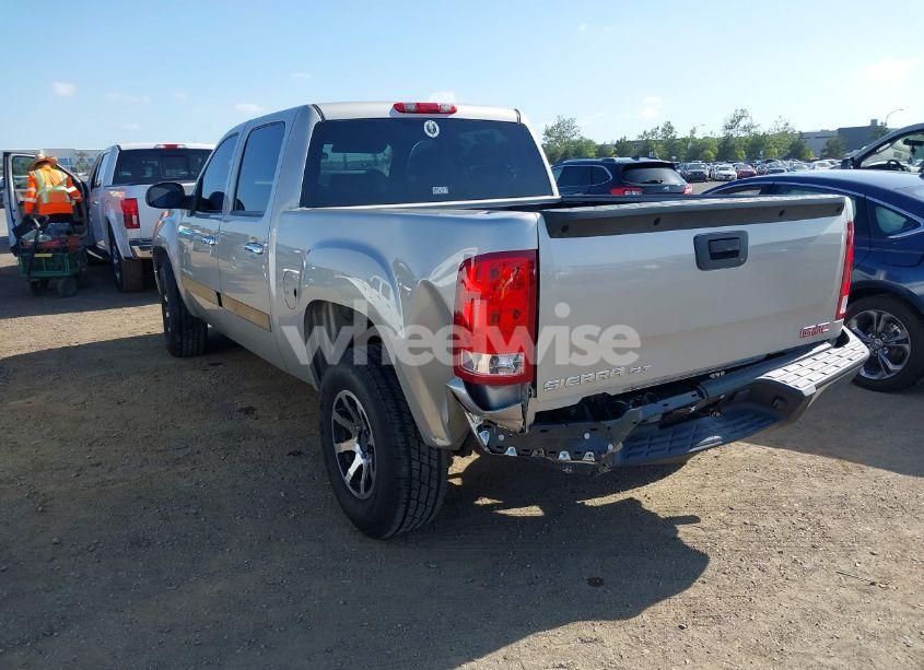 Photo 3 of 2007 Gmc Sierra 1500 SLE1 (VIN 3GTEC13C47G522872)