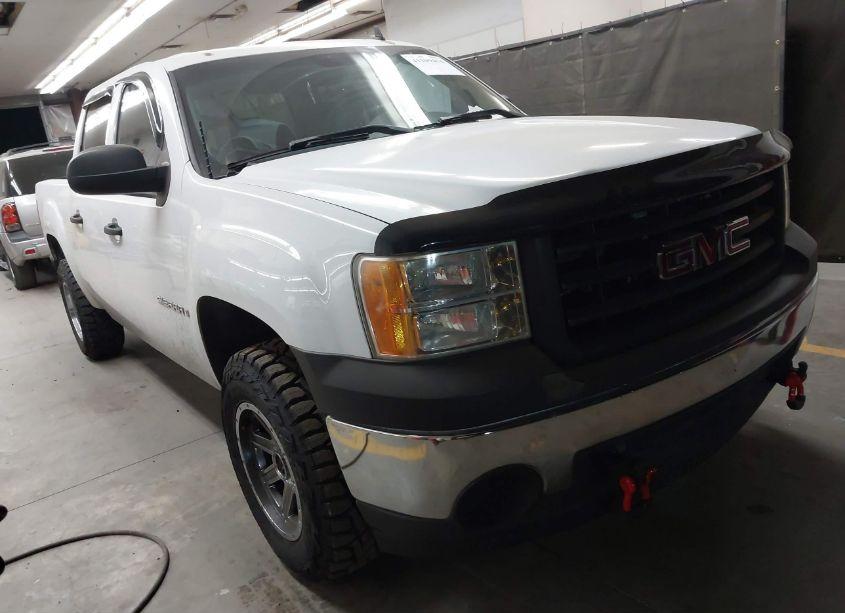2007 Gmc Sierra 1500 WORK TRUCK (VIN 3GTEC13C57G524338) main photo