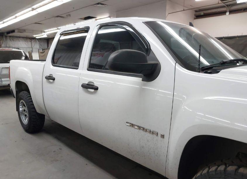 Photo 13 of 2007 Gmc Sierra 1500 WORK TRUCK (VIN 3GTEC13C57G524338)
