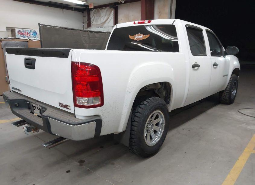 Photo 4 of 2007 Gmc Sierra 1500 WORK TRUCK (VIN 3GTEC13C57G524338)