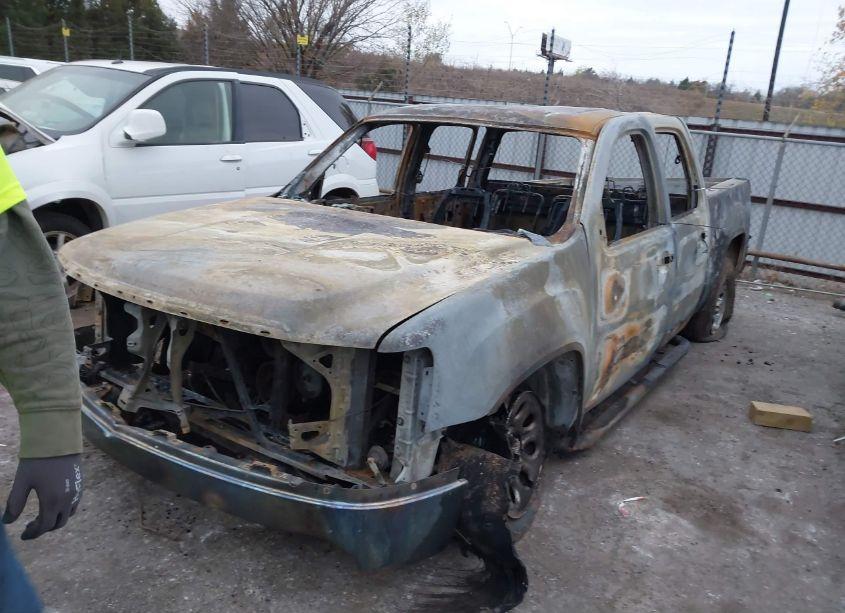 Photo 2 of 2008 Gmc Sierra 1500 SL (VIN 3GTEC13C68G108249)