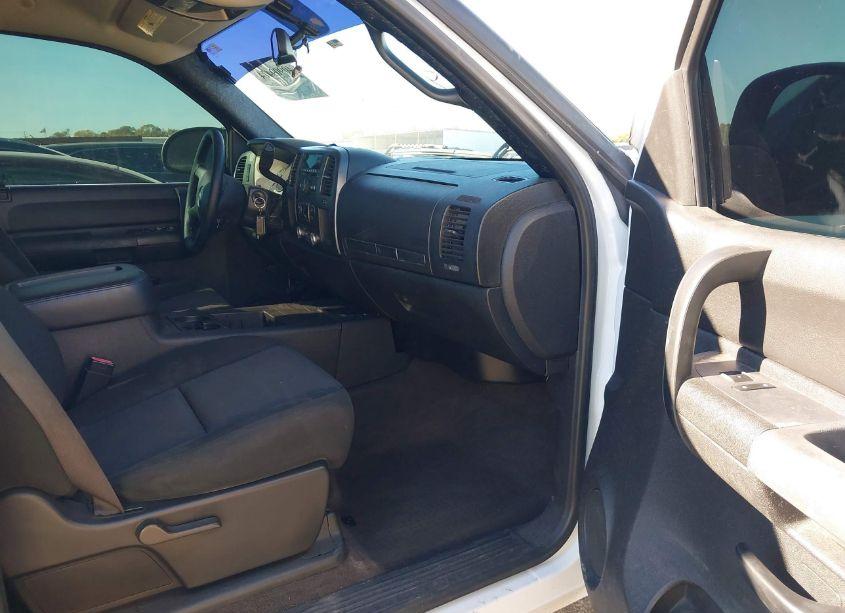 Photo 5 of 2008 Gmc Sierra 1500 SLE1 (VIN 3GTEC13J78G265819)