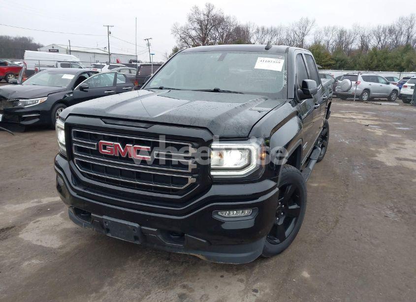 Photo 2 of 2017 Gmc Sierra 1500 SLE (VIN 3GTP1MEC9HG401933)