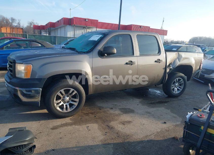 Photo 2 of 2013 Gmc Sierra 1500 WORK TRUCK (VIN 3GTP1TEA0DG245381)