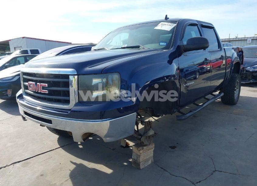 Photo 2 of 2011 Gmc Sierra 1500 SL (VIN 3GTP1UEA7BG110577)