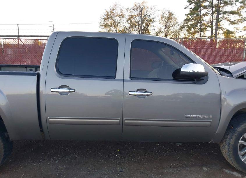 Photo 14 of 2013 Gmc Sierra 1500 SL (VIN 3GTP1UEA8DG138522)