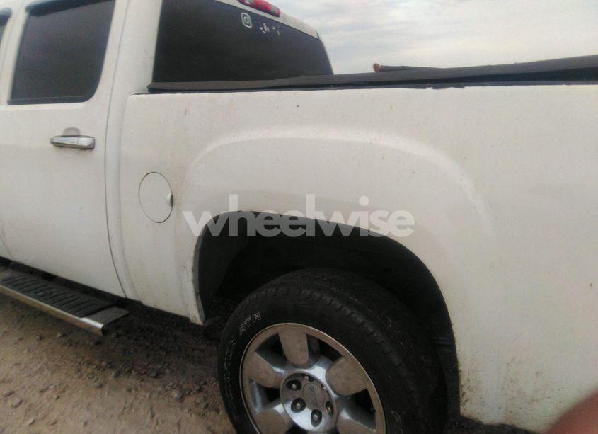 Photo 18 of 2011 Gmc Sierra 1500 SLE (VIN 3GTP1VE01BG327068)