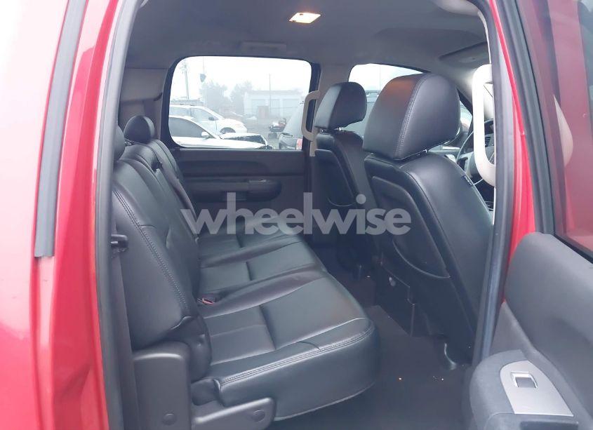 Photo 8 of 2011 Gmc Sierra 1500 SLE (VIN 3GTP1VE02BG407866)