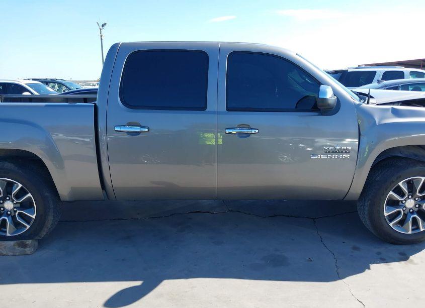 Photo 13 of 2013 Gmc Sierra 1500 SLE (VIN 3GTP1VE02DG147780)