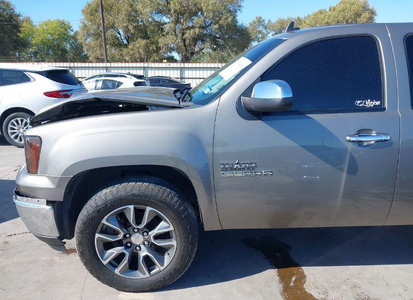 Photo 17 of 2013 Gmc Sierra 1500 SLE (VIN 3GTP1VE02DG147780)