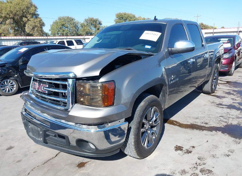 Photo 2 of 2013 Gmc Sierra 1500 SLE (VIN 3GTP1VE02DG147780)