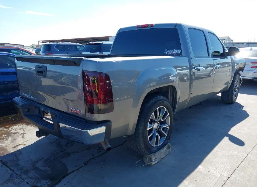 Photo 4 of 2013 Gmc Sierra 1500 SLE (VIN 3GTP1VE02DG147780)