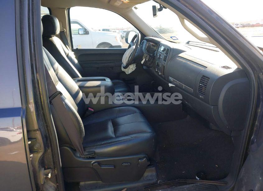 Photo 5 of 2011 Gmc Sierra 1500 SLE (VIN 3GTP1VE03BG256407)