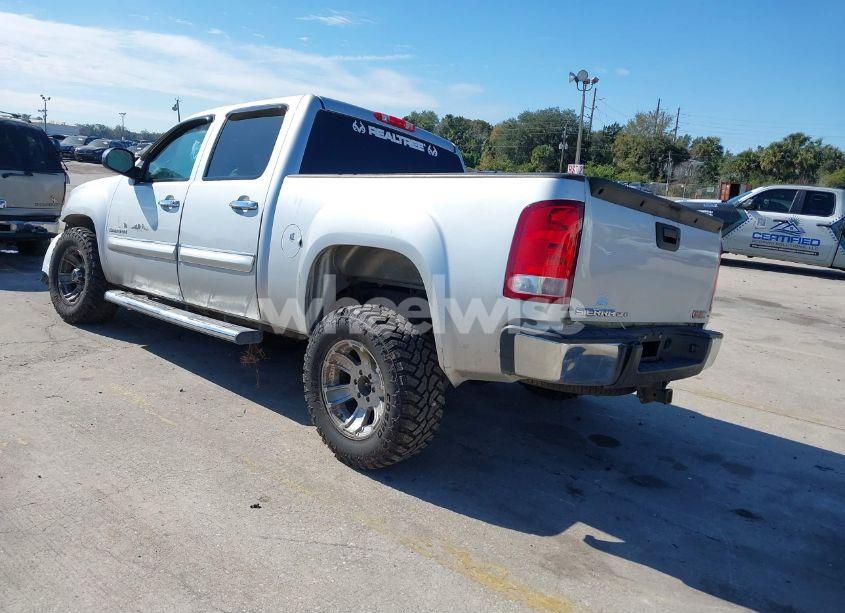 Photo 3 of 2013 Gmc Sierra 1500 SLE (VIN 3GTP1VE04DG344868)