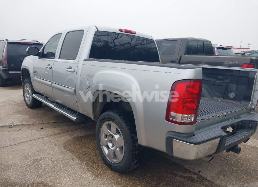 Photo 3 of 2011 Gmc Sierra 1500 SLE (VIN 3GTP1VE05BG313366)